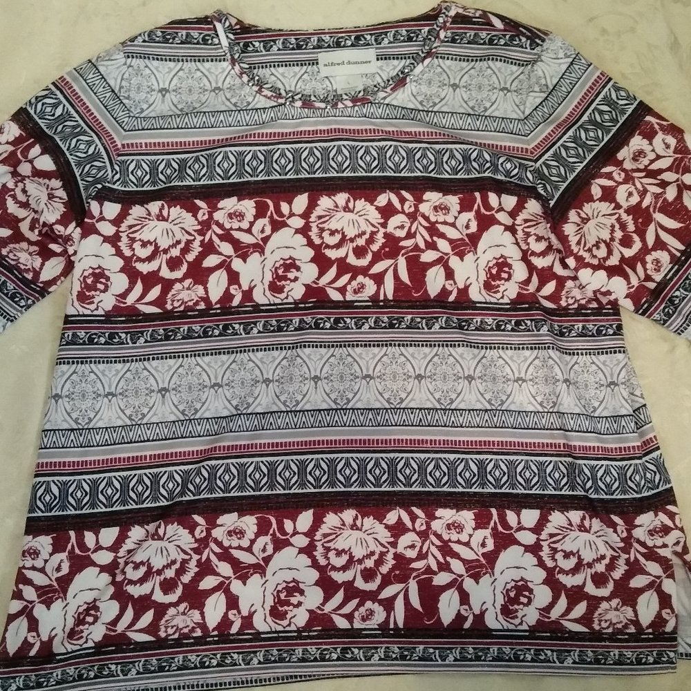 Alfred Dunner Women's  Burgundy, Black & White 3/4 Length Sleeve Top Size Large